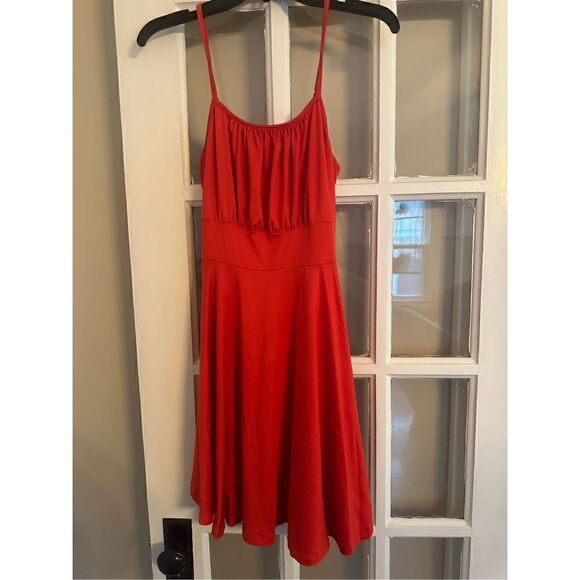 Verdusa XS Spaghetti Strap Scoop Neck Ruched Pleated Flared Cami Slip Dress - Picture 4 of 6